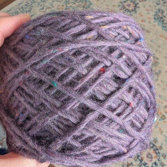 Lot of 4 Cakes Reclaimed Purple Speckled Wool Yarn 298g - Picture 3 of 4